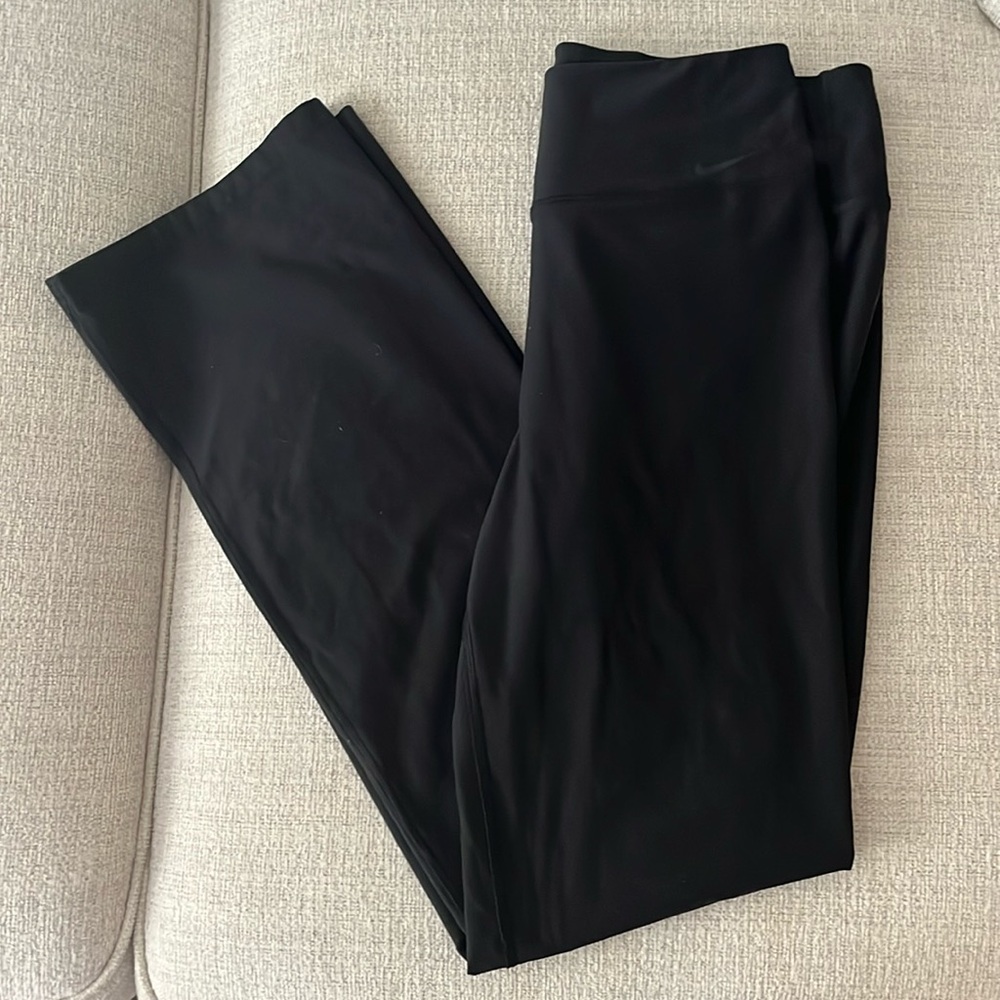 Nike size medium black flare leg yoga pants